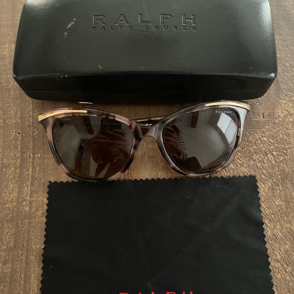 Ralph Lauren Tortoise Sunglasses - Picture 2 of 10